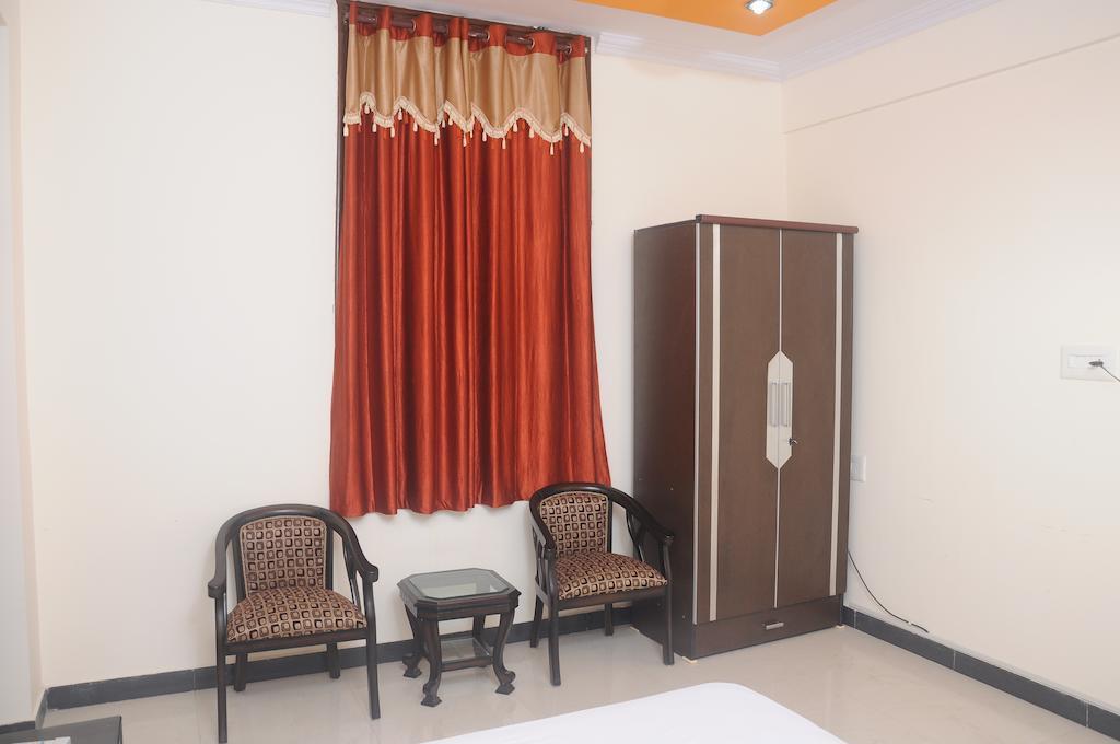 Guest house Ashish