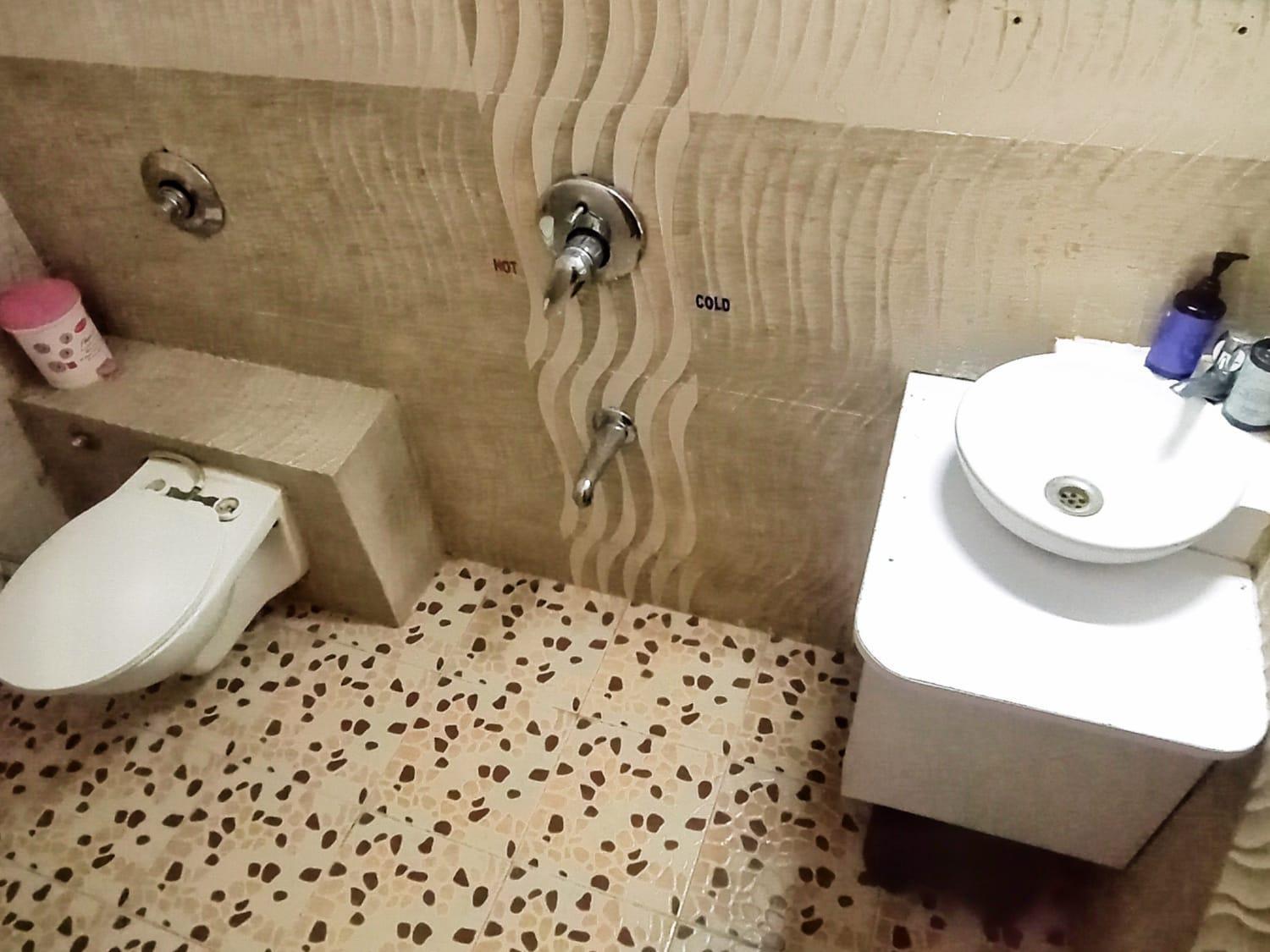 Hotel Omni Plaza 3*