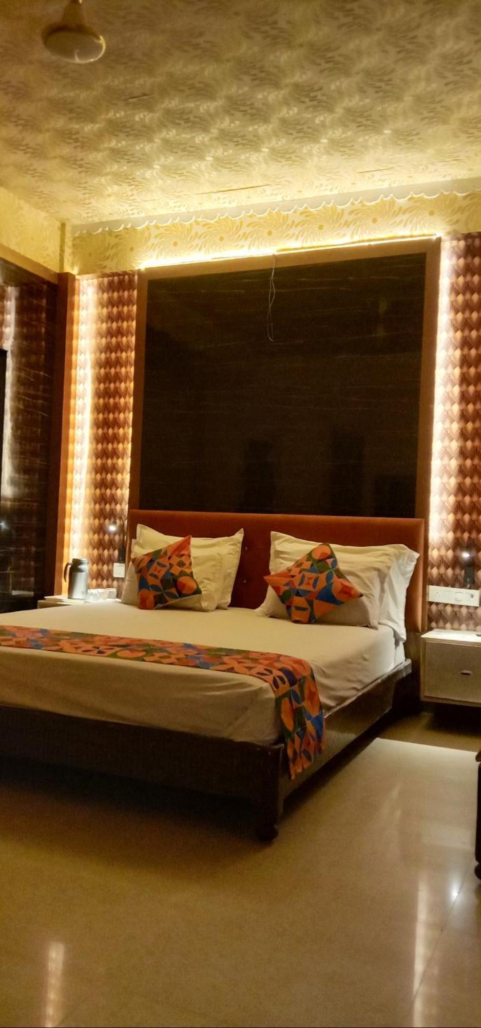 Omni Plaza Hotel Jodhpur (Rajasthan)