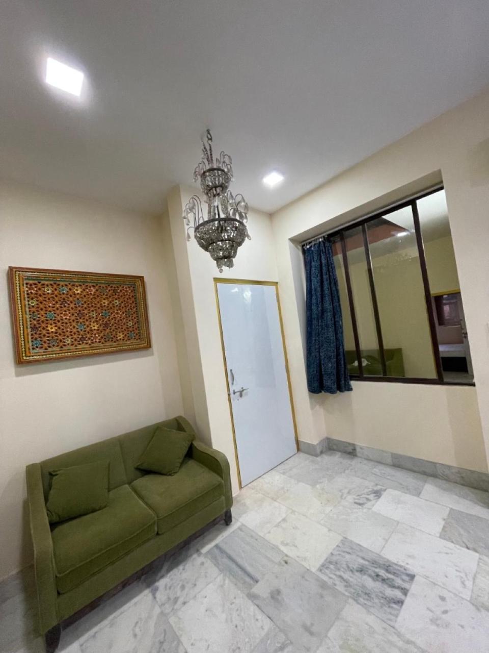 Swiss House Homestay *