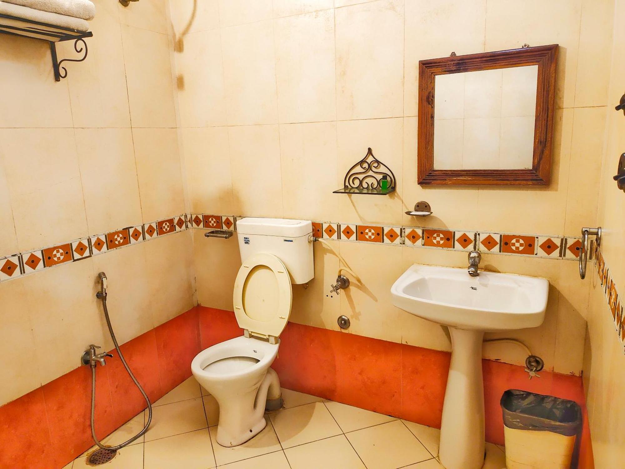 Sisodia & Guest house