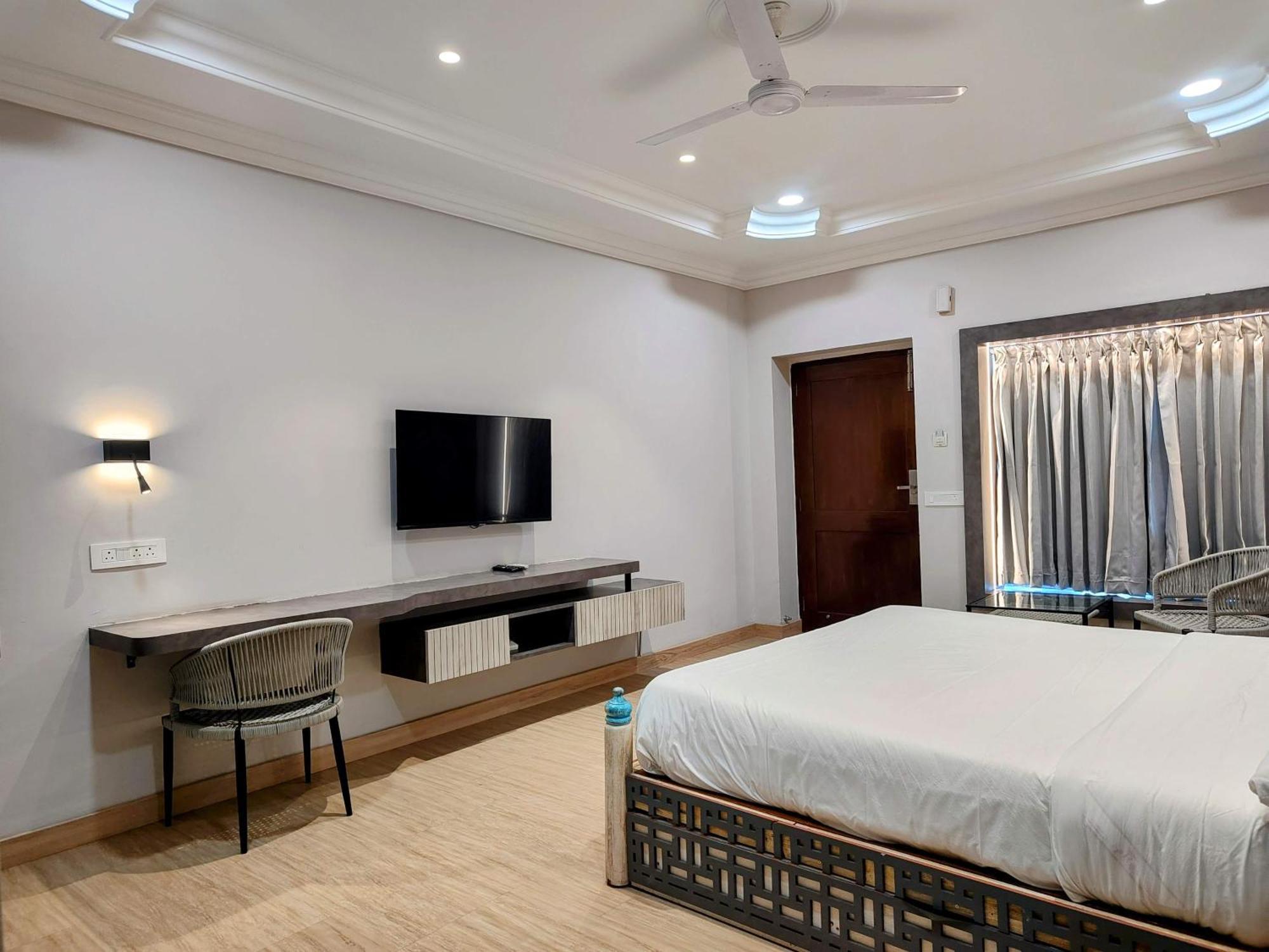 Lake View And Resort Jodhpur (Rajasthan)