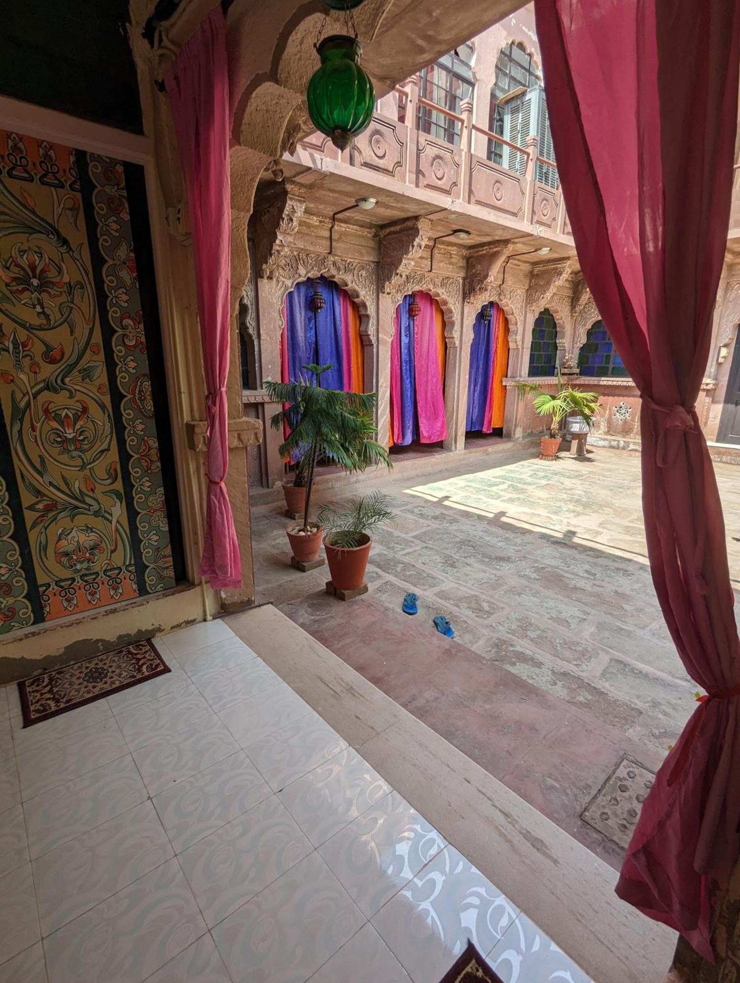 Guest house Sadar Haveli Heritage 2*