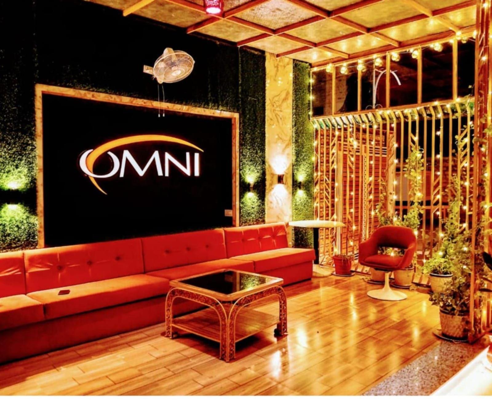 Omni Plaza