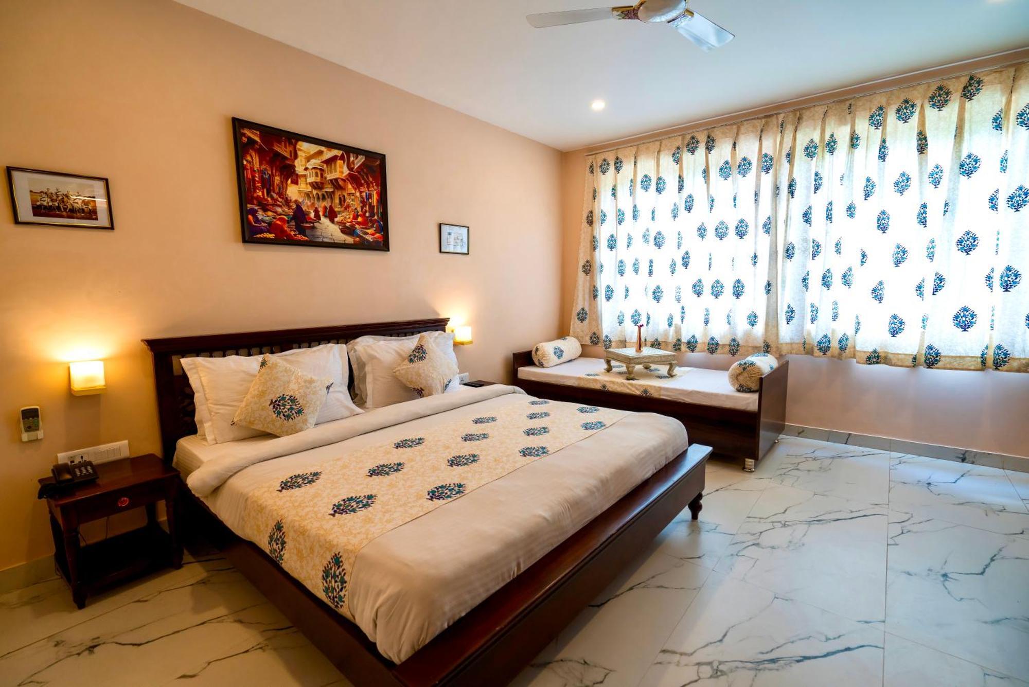 Kankariya Heritage Hotel