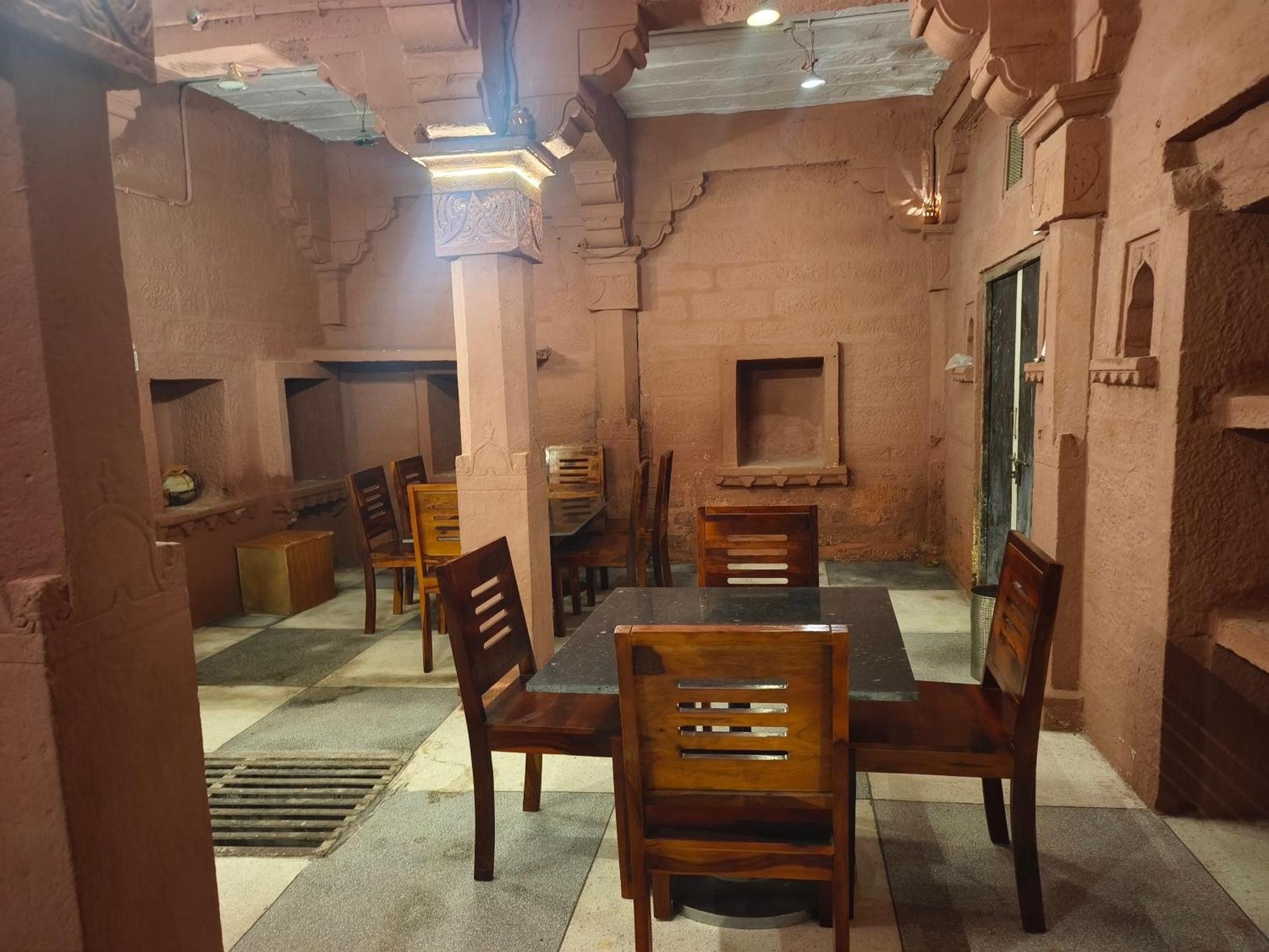 Neel Mahal The Heritage Haveli Jodhpur (Rajasthan)