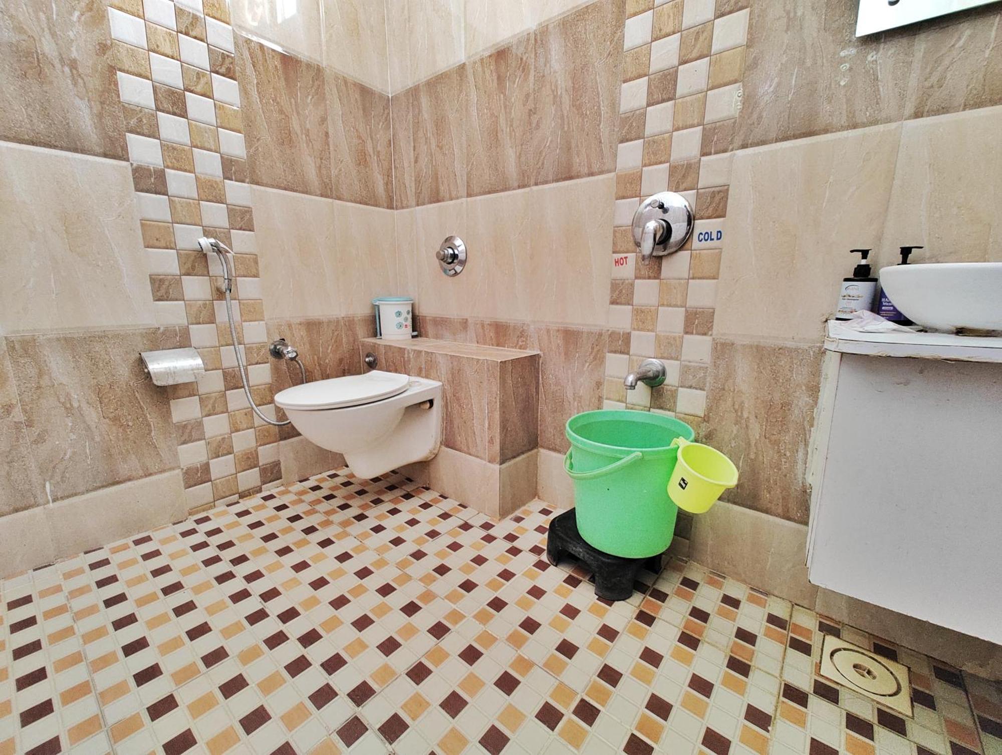 Hotel Omni Plaza Jodhpur (Rajasthan)