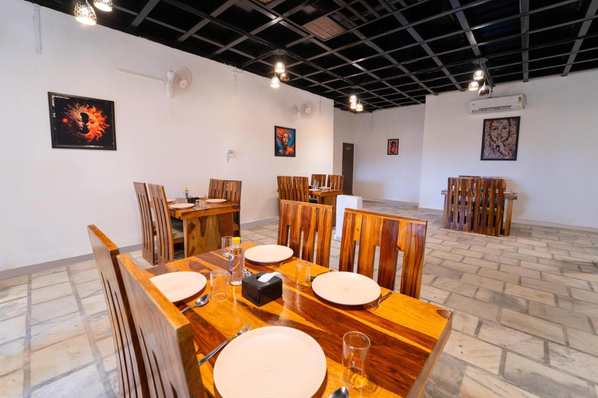 Treebo Blu Vvu Hotel Jodhpur (Rajasthan)