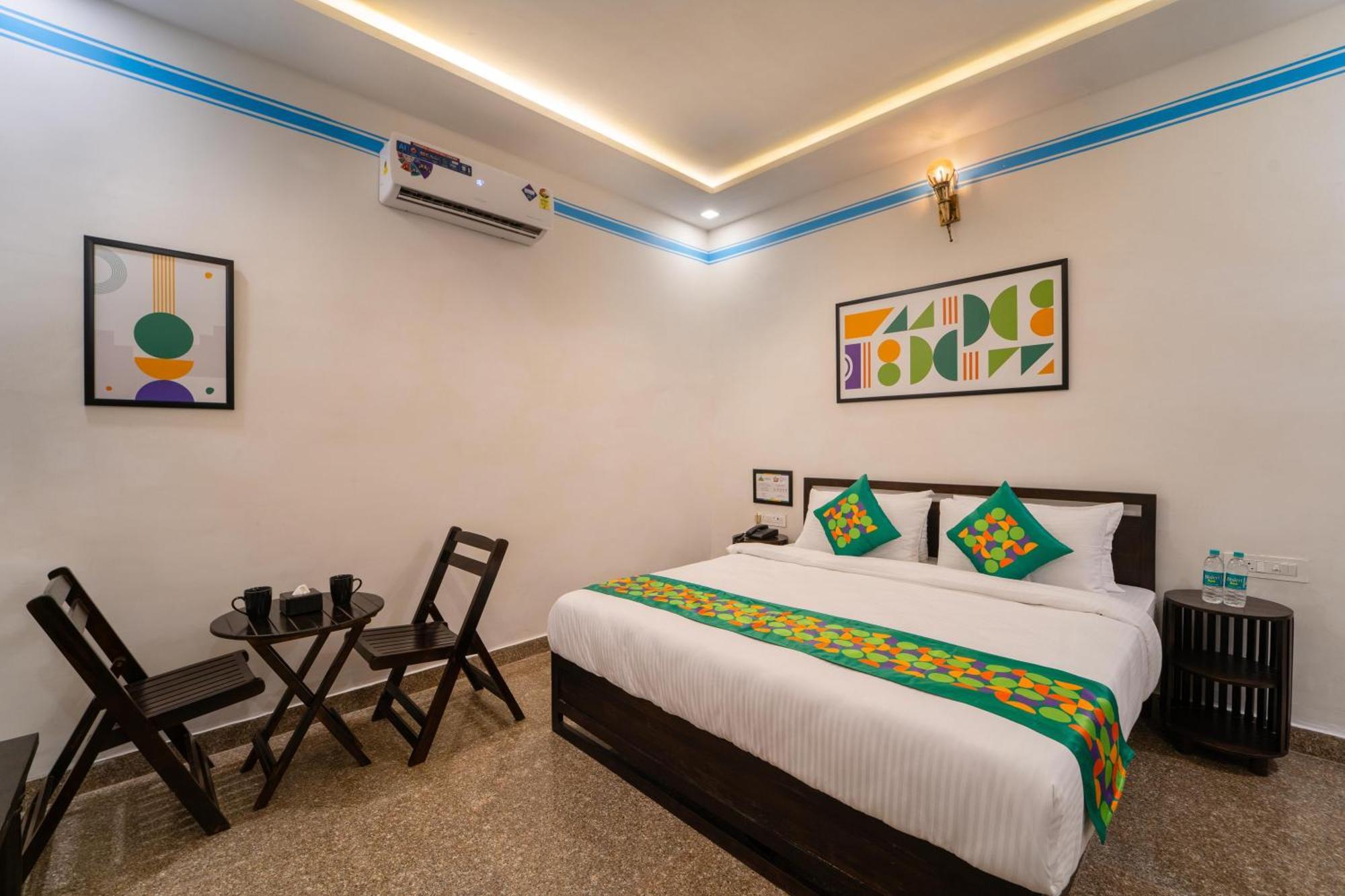 Hotel Treebo Blu Vvu 3*