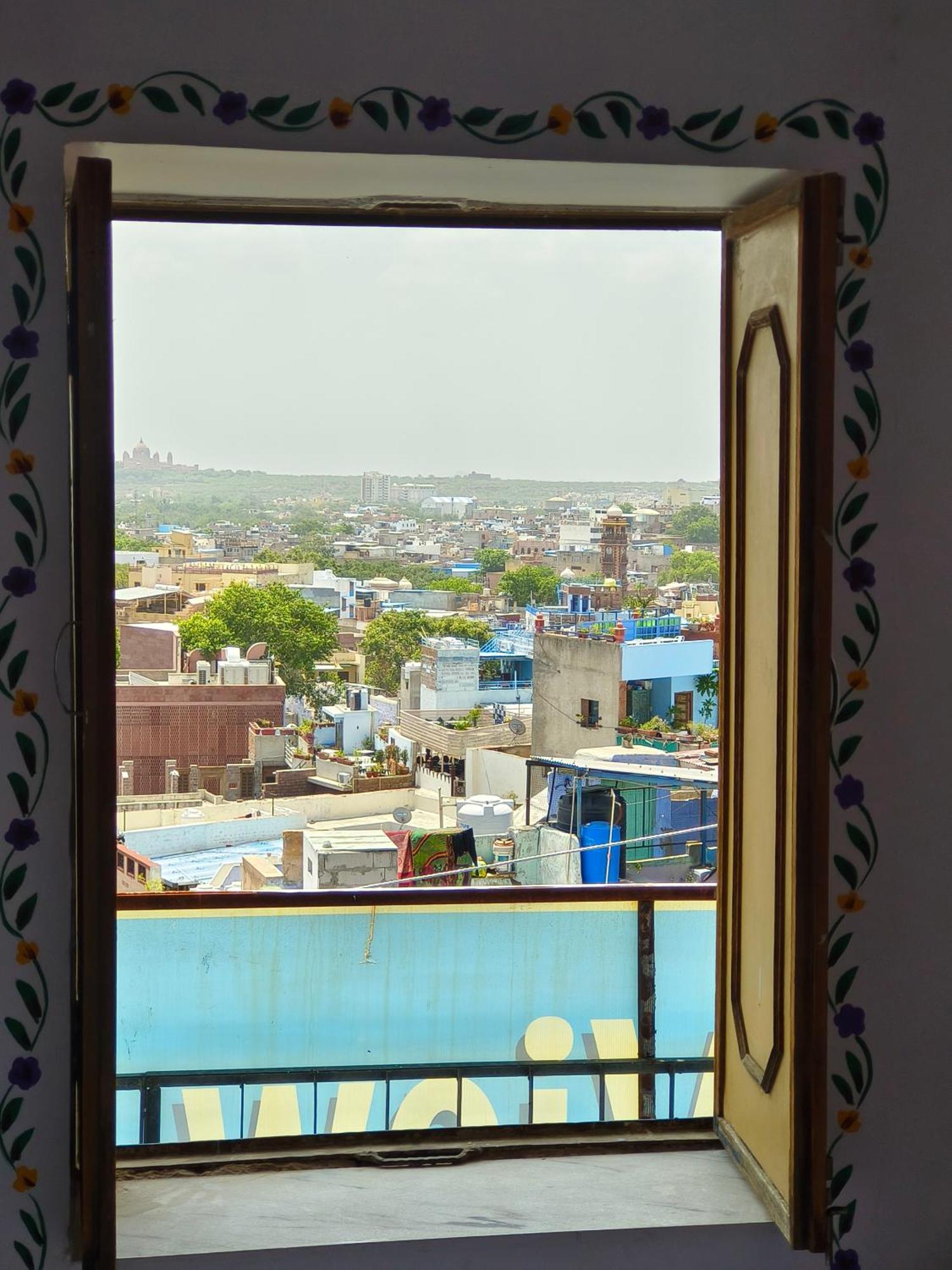 Hill View Guest house 2*