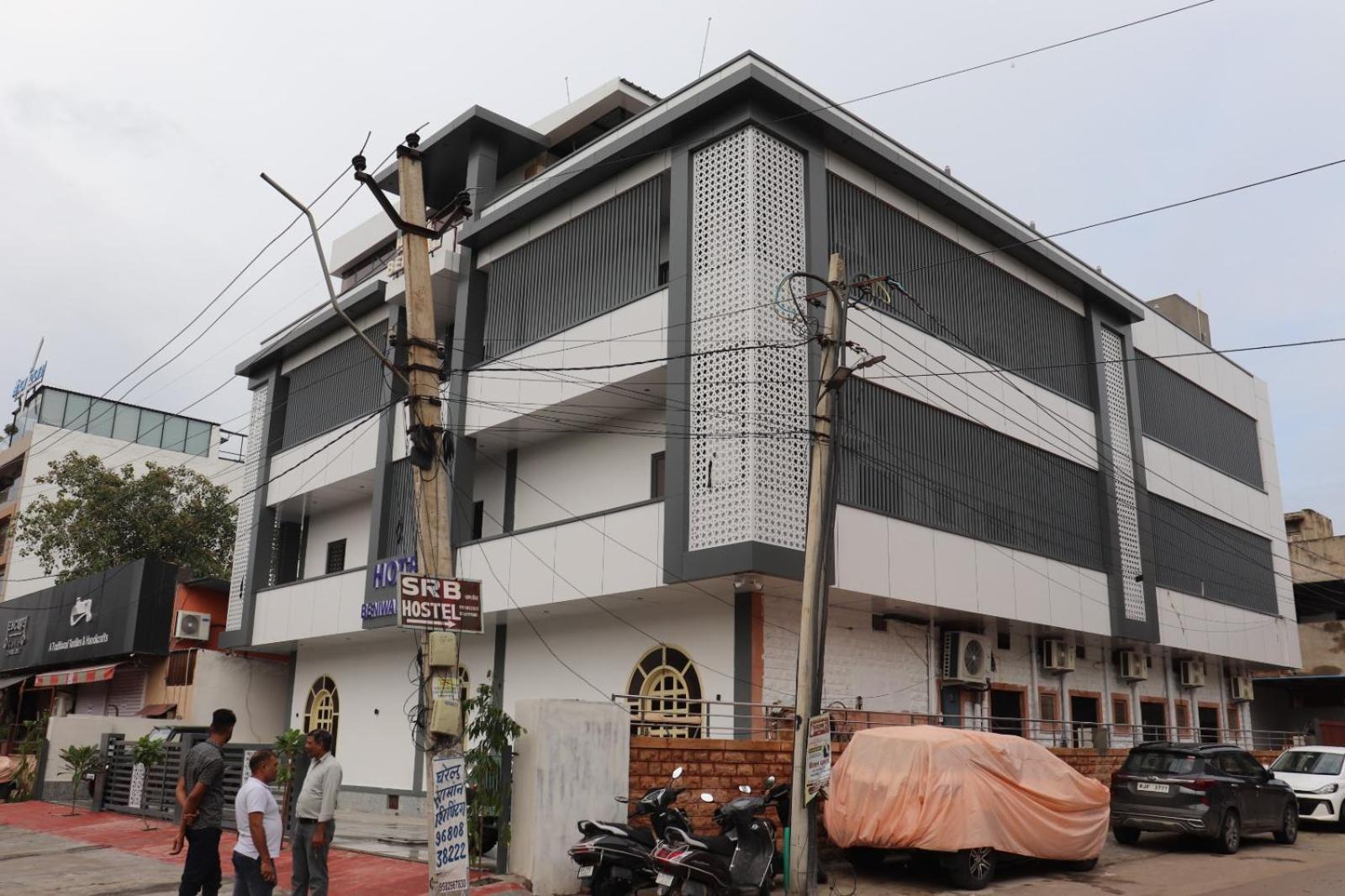 Beniwal Palace Hotel