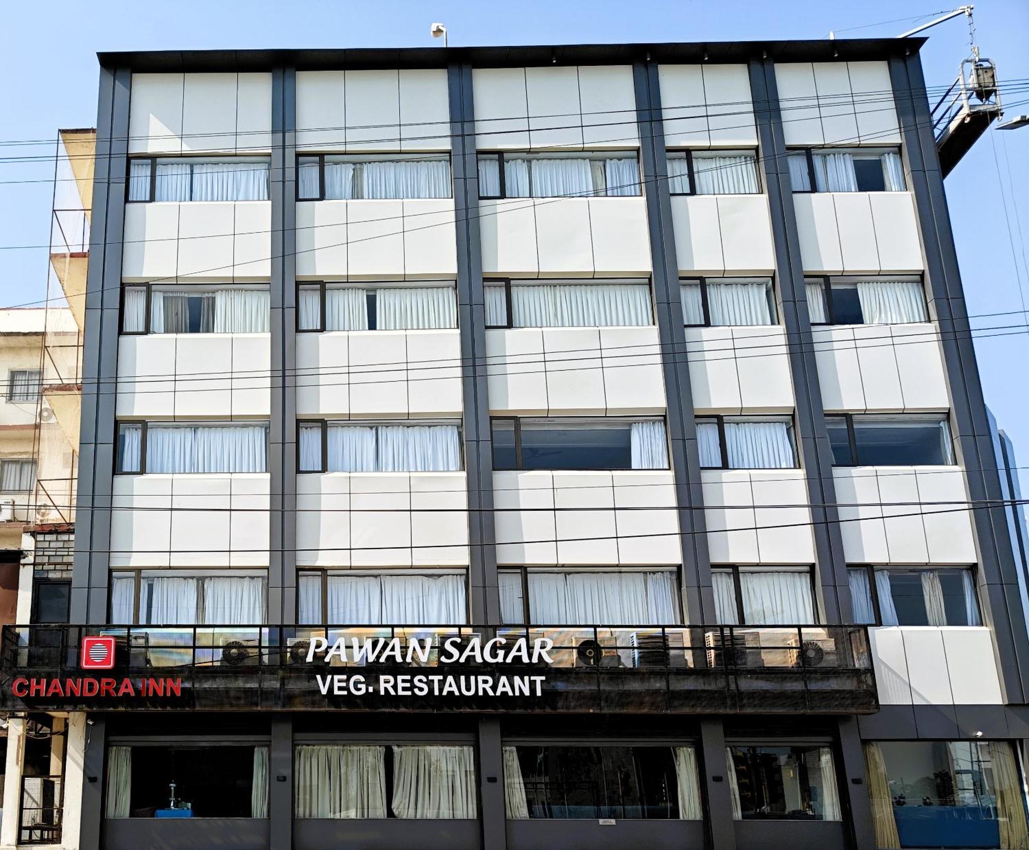 Chandra Hotel 3*
