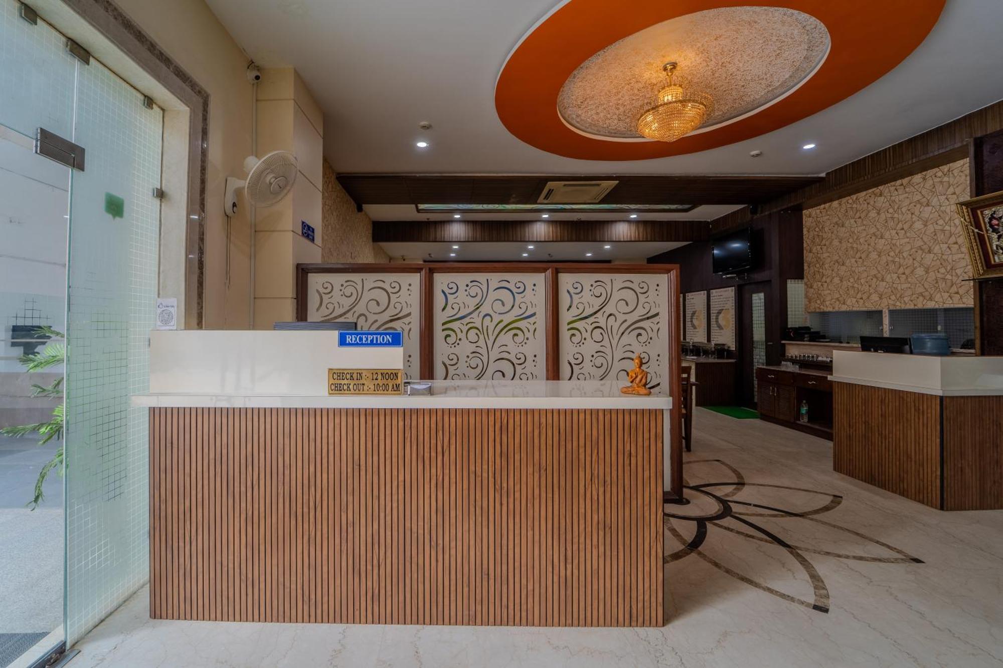Square By Keymagics Hotel 3*