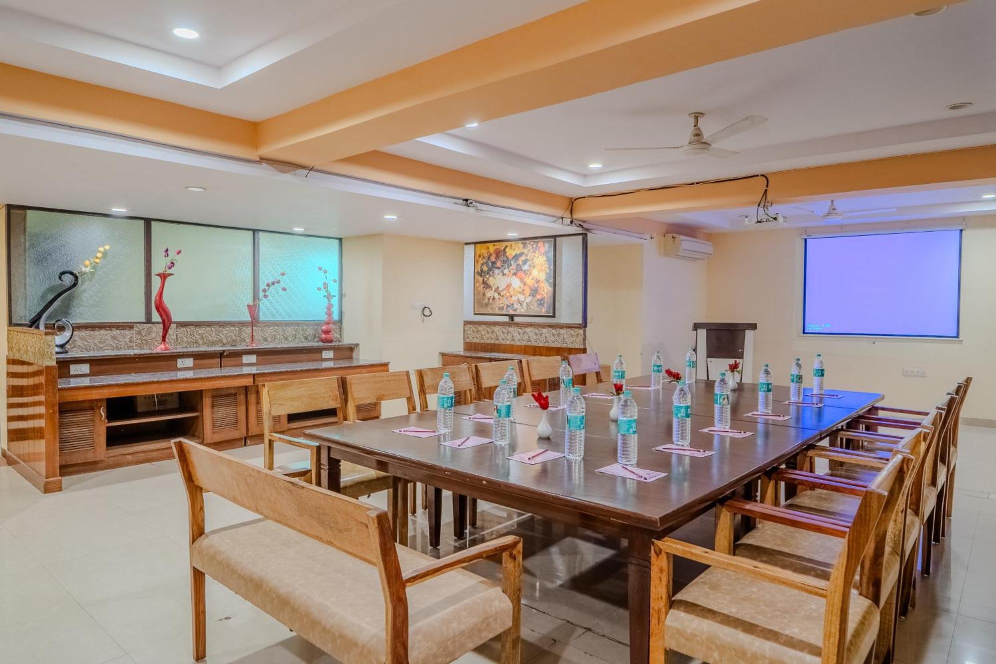 Hotel Square By Keymagics Jodhpur (Rajasthan)