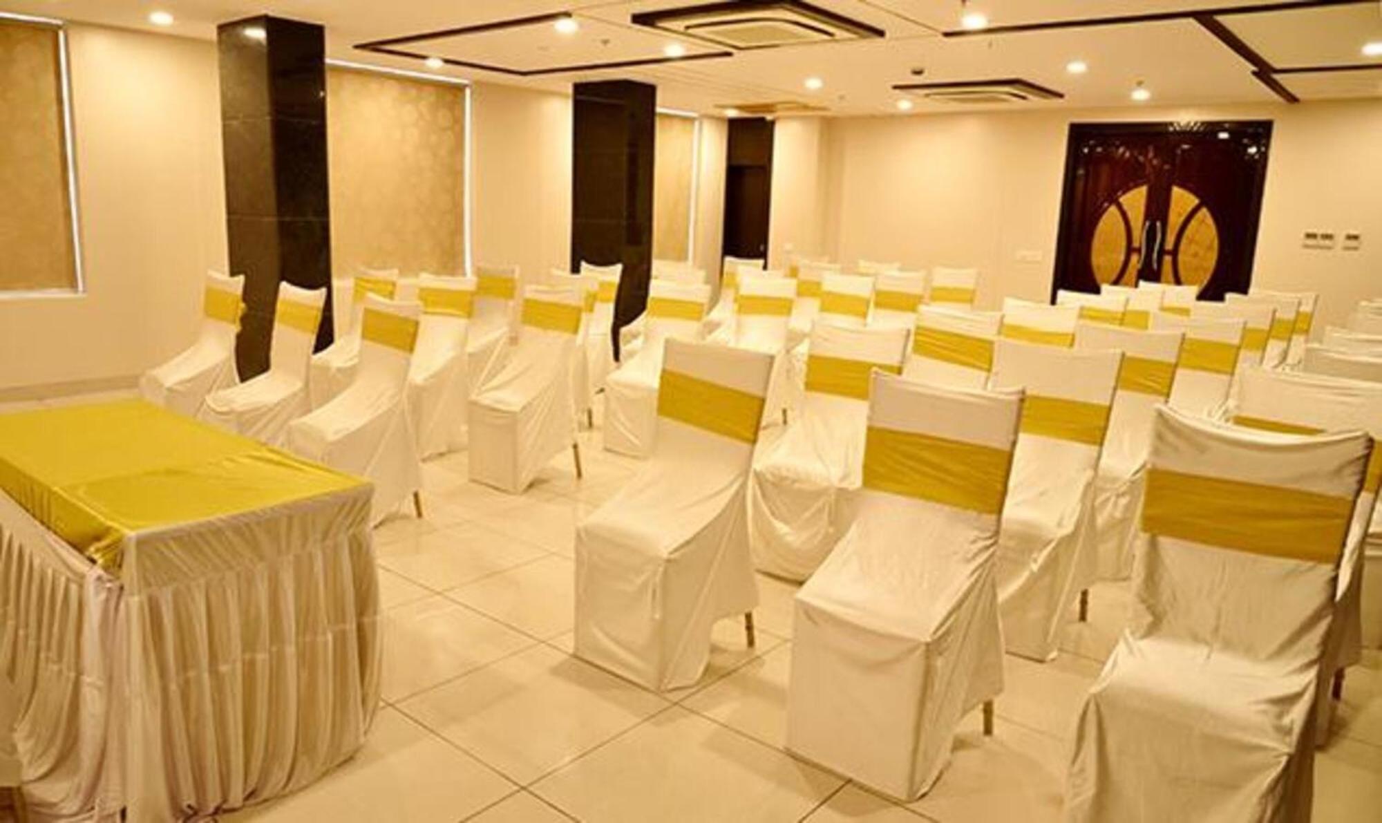 Fabhotel Prime Rester Select 3*