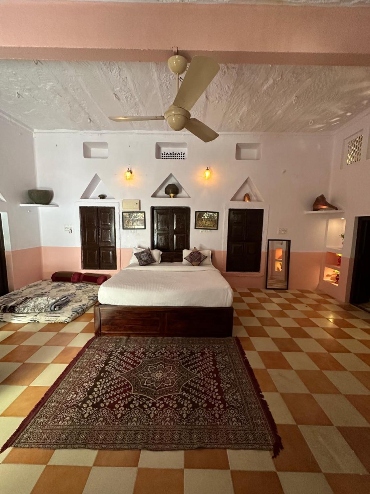Guest house Balarwa Haveli *