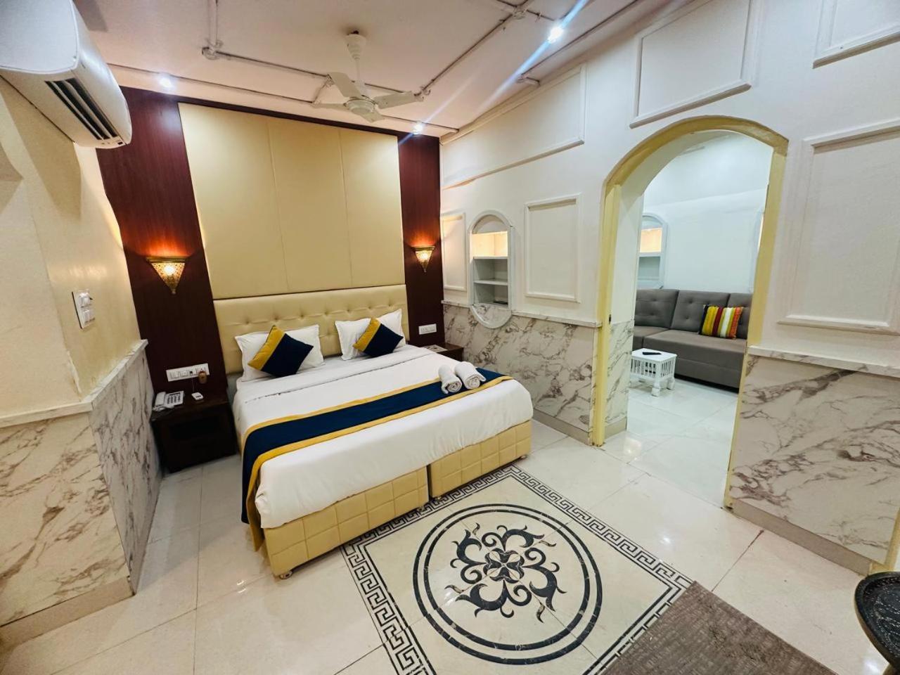 Hotel Hinduja Haveli Gulab Sagar 3*