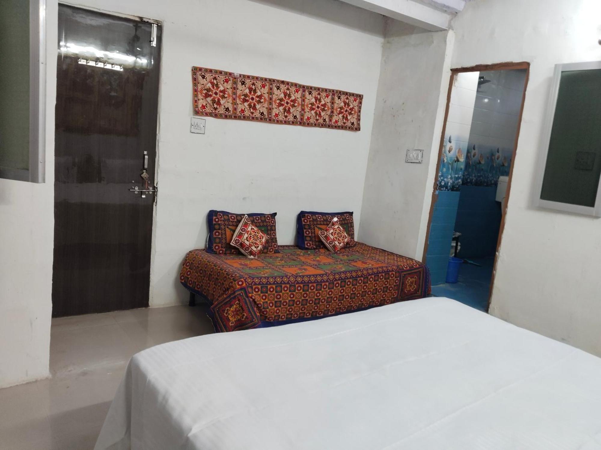 Guest house Ugs *