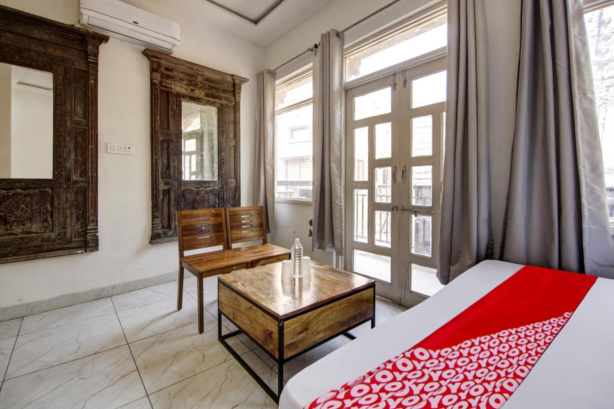 The Club Hichki Hotel