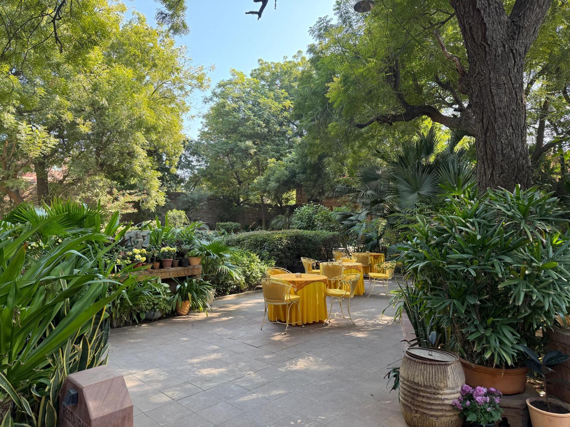 Devi Bhawan 3*