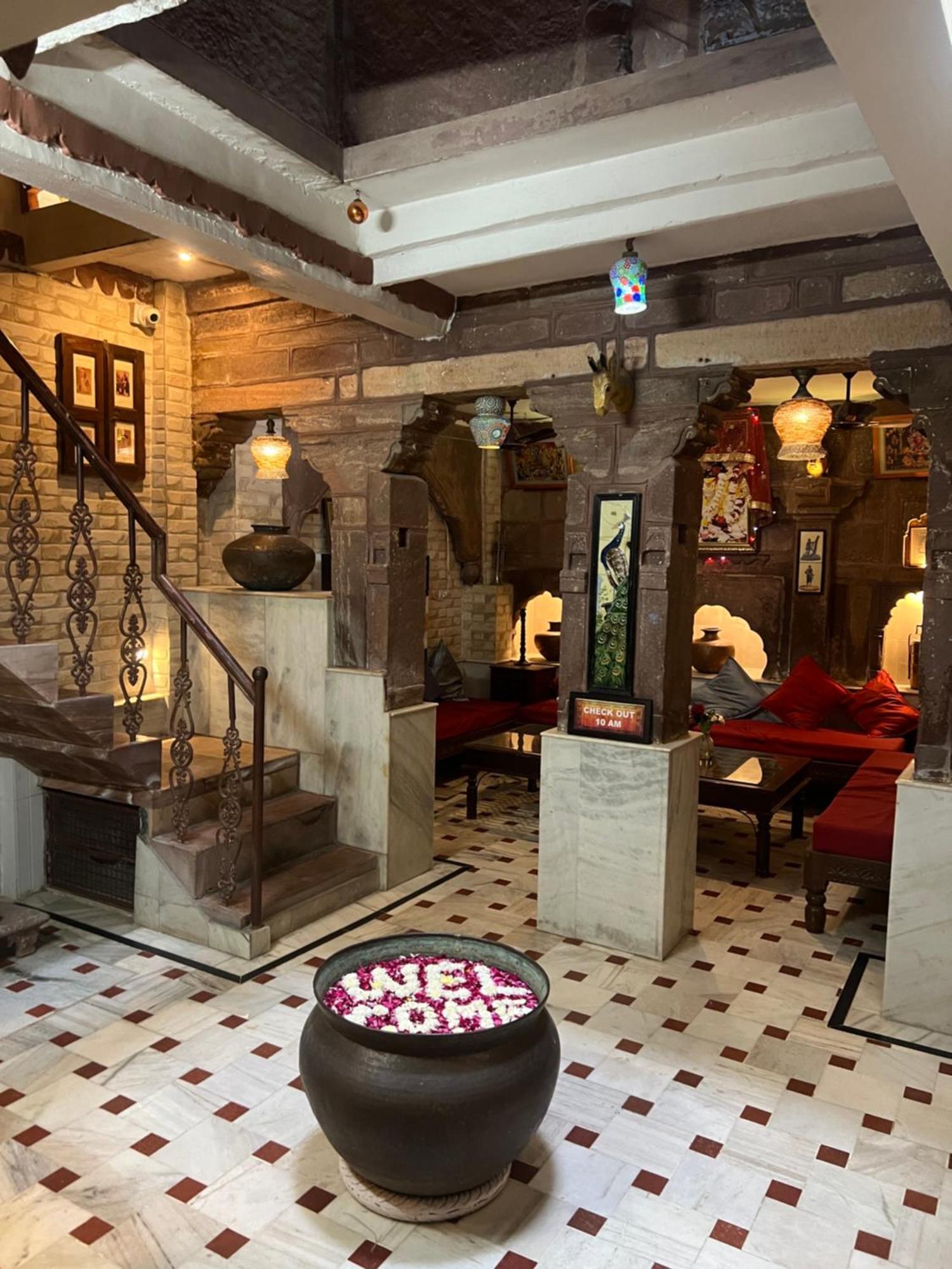 Raj Mandir Boutique