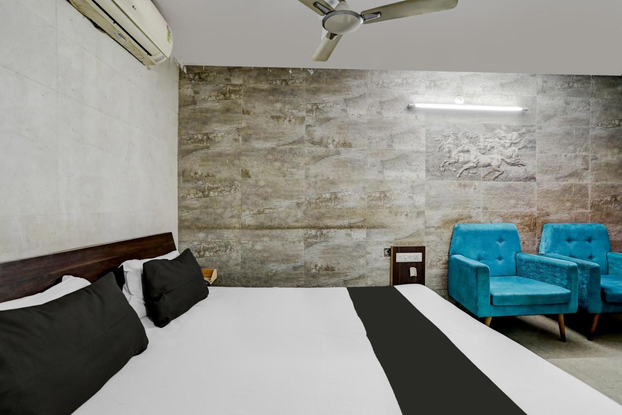 Hotel O Blue Barrel Jodhpur (Rajasthan)