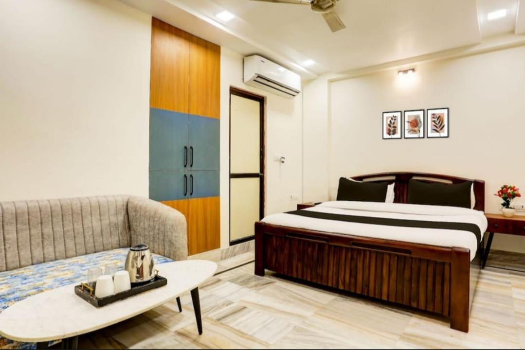 Out Hotel Jodhpur (Rajasthan)