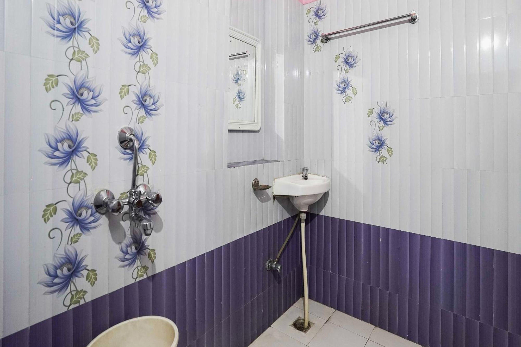 Hotel O Shubham Excellency 3*