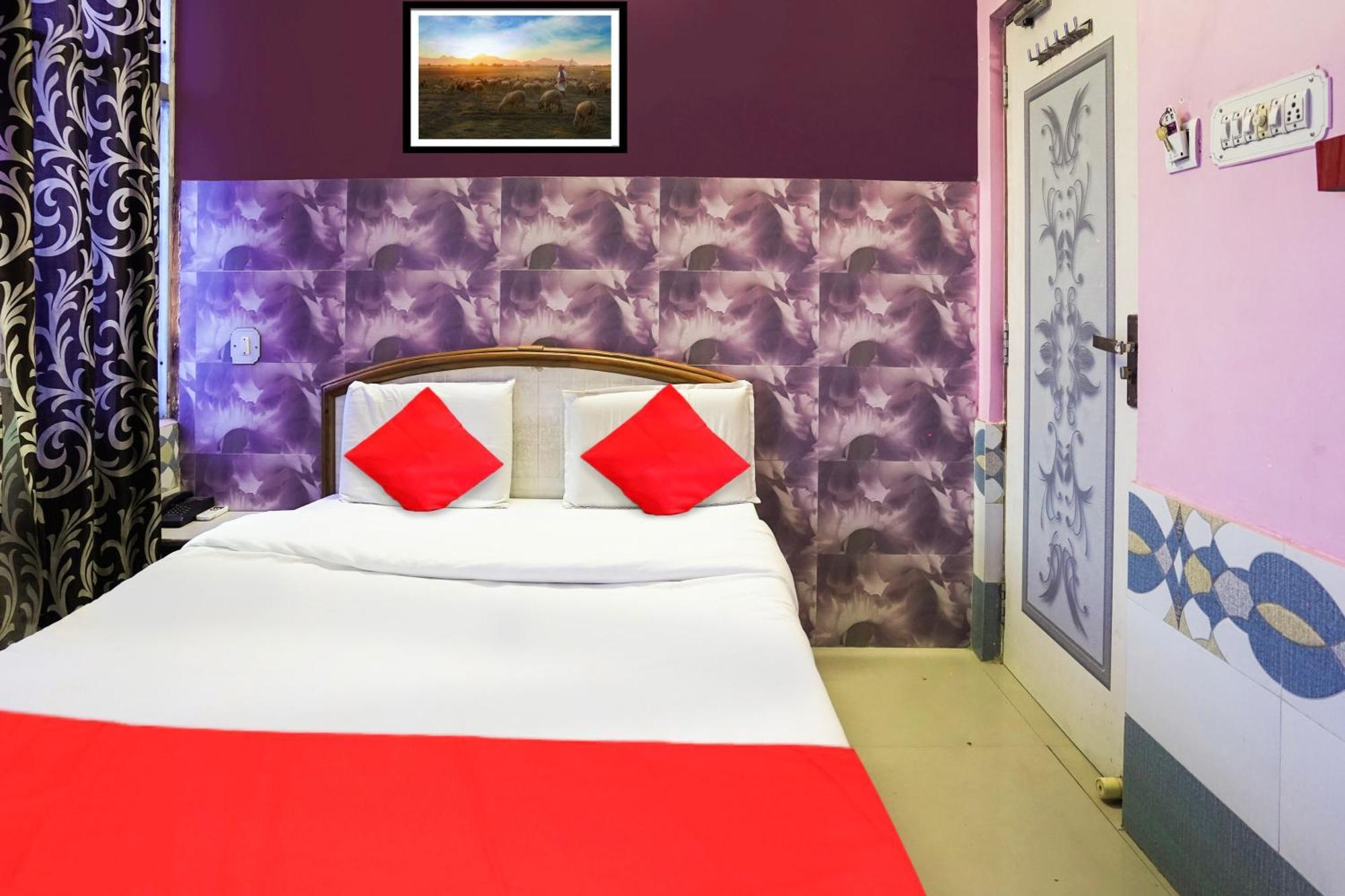 Hotel O Shubham Excellency 3*