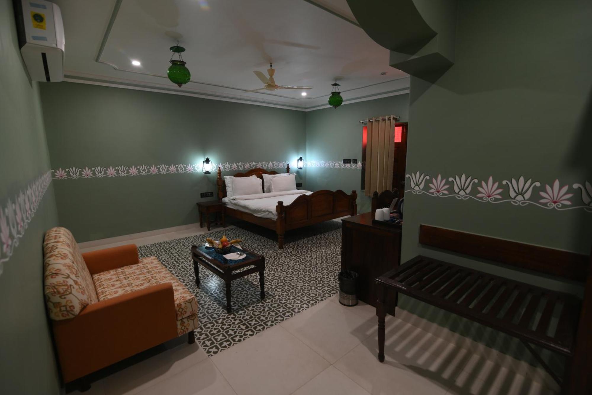Nirali Dhani Jodhpur (Rajasthan)