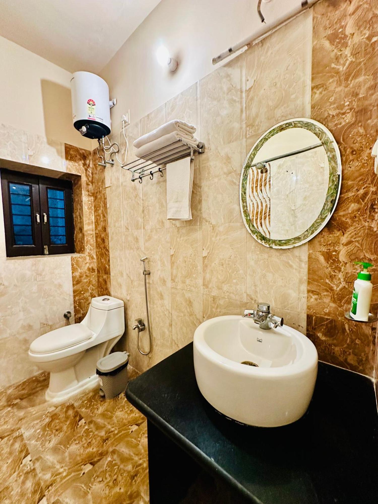 The Mango Tree By Anand Homestay Jodhpur (Rajasthan)