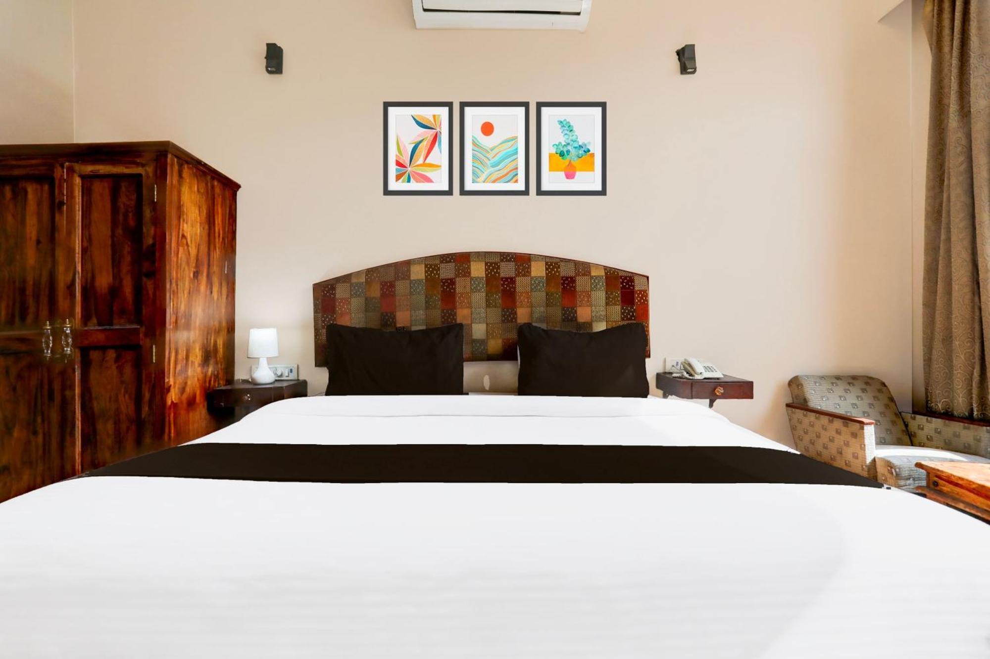 Super Collection O Rai Ka Bagh Near Railway Station Formerly Pioneer Plaza Hotel 4*