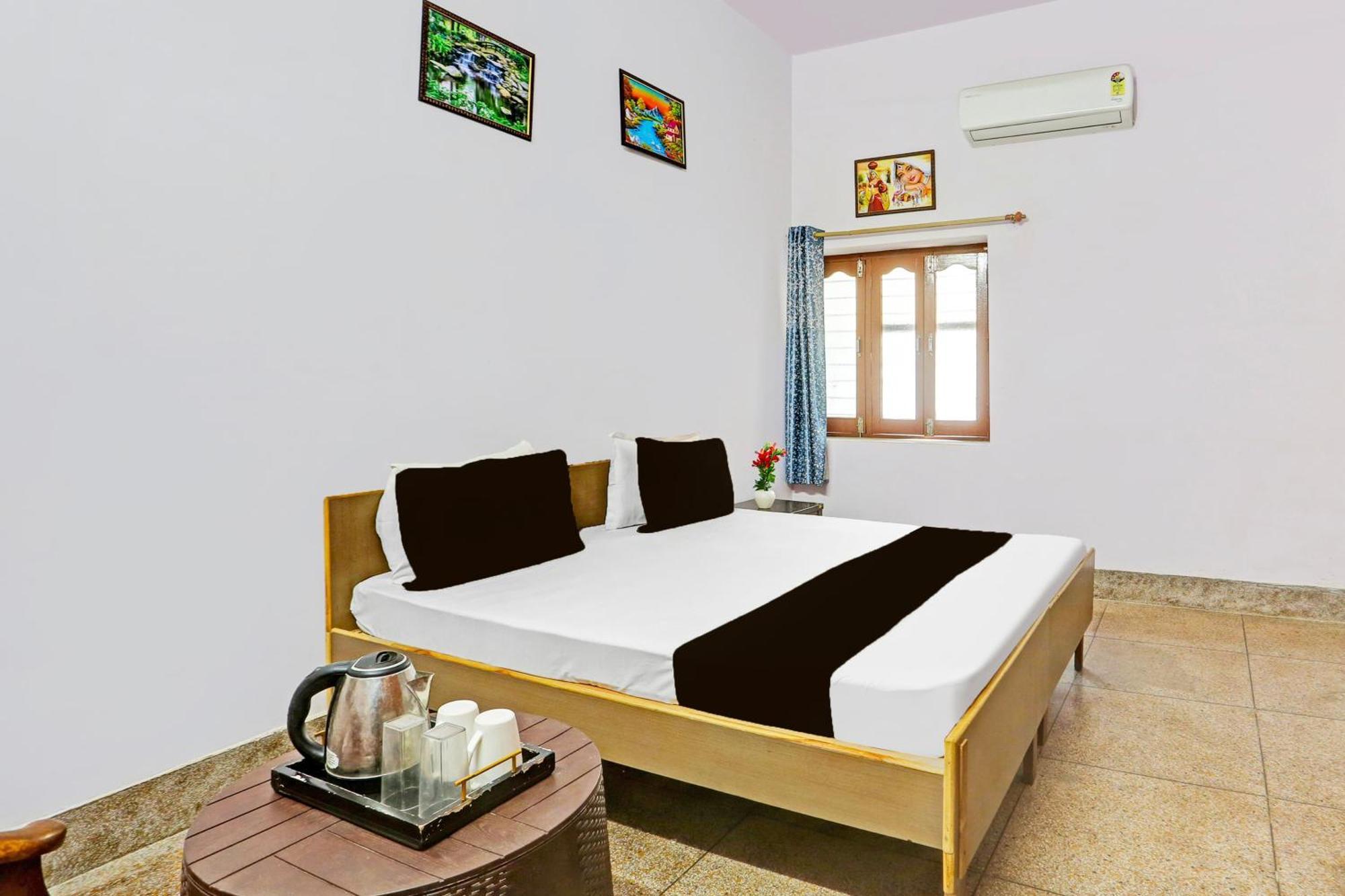 O Poonam Jodhpur (Rajasthan)