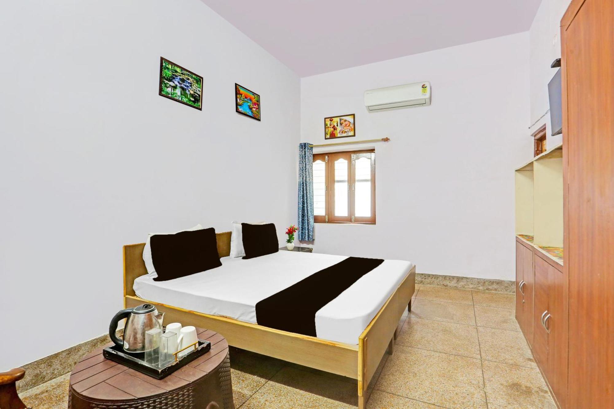 O Poonam Jodhpur (Rajasthan)