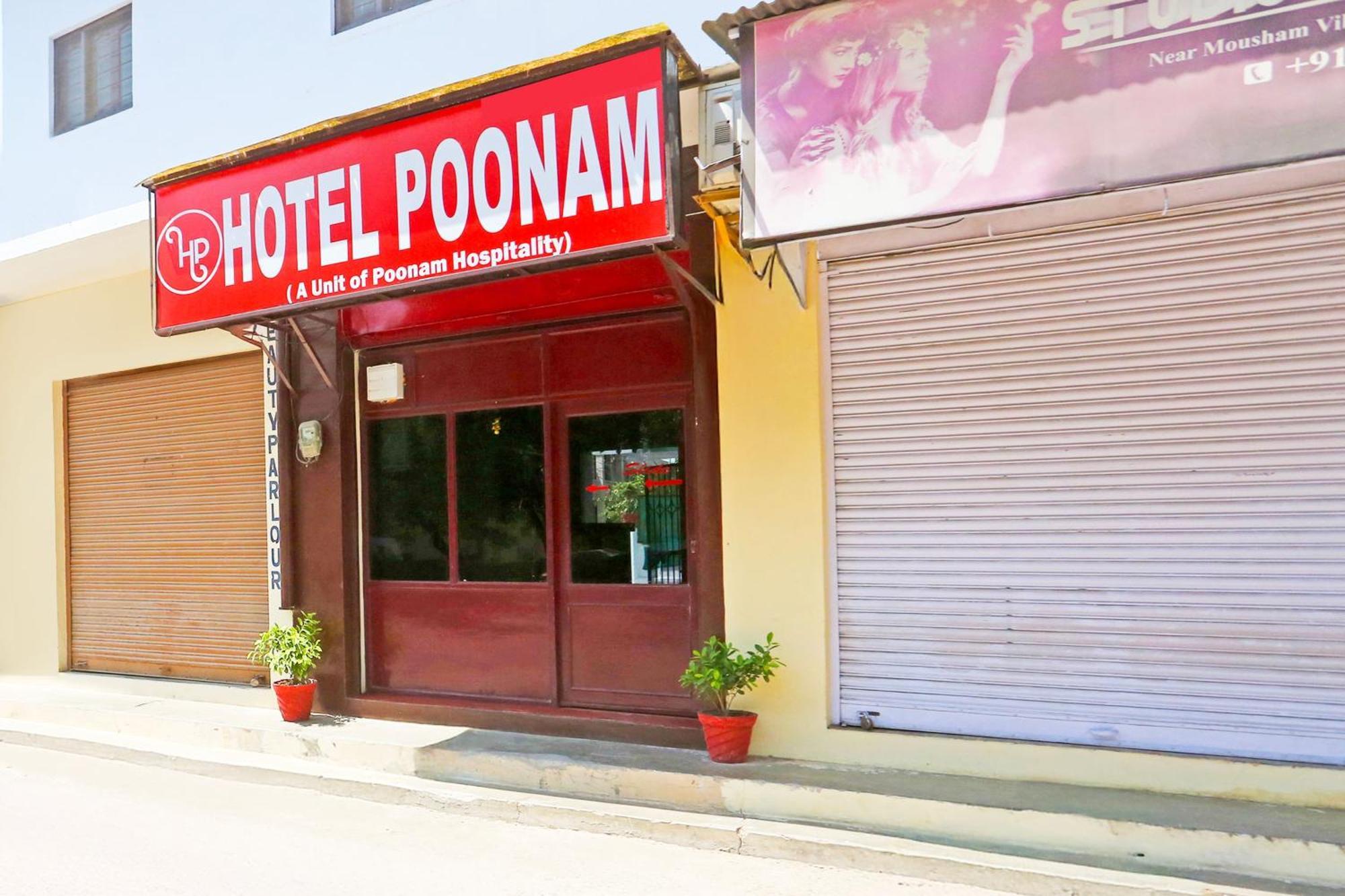 O Poonam Hotel
