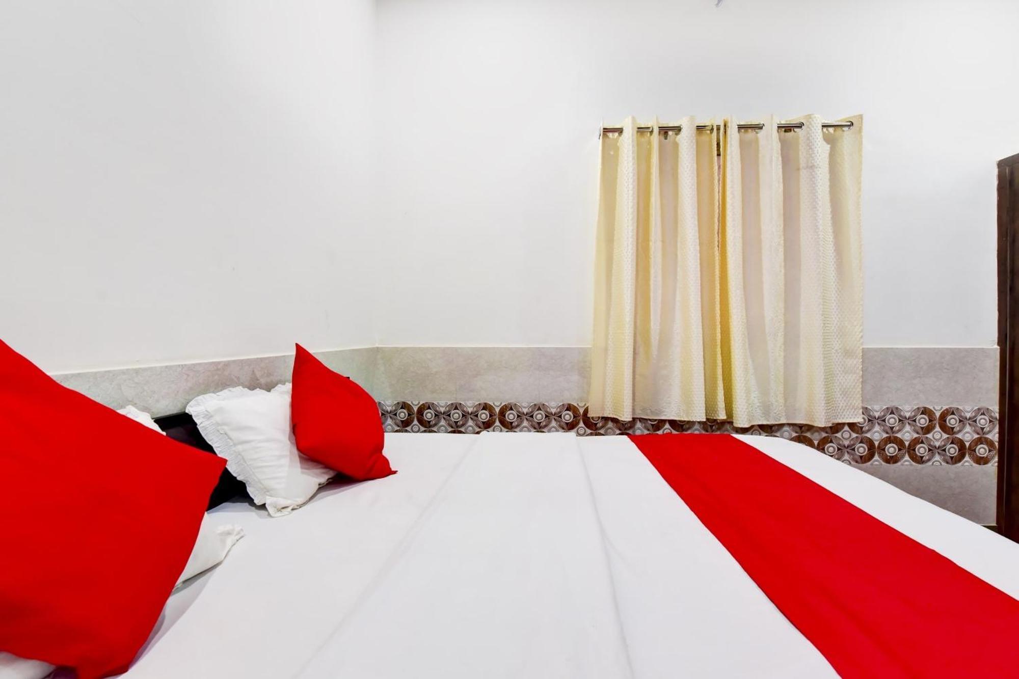 Hotel O Paradise 3*