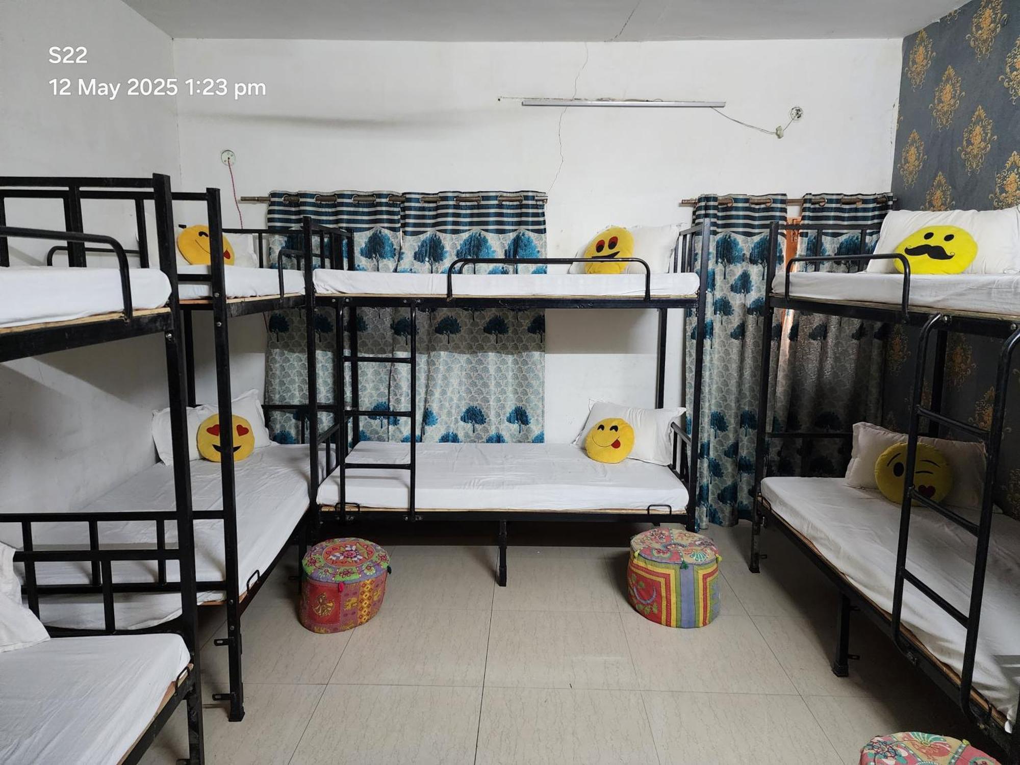 Hathai Hostel