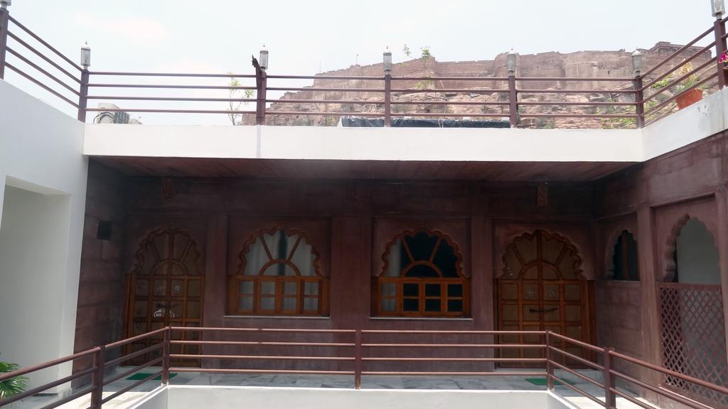 Namaste Caffe-for Heritage