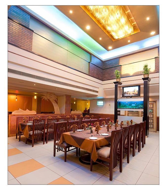 Hotel Shri Ram Excellency