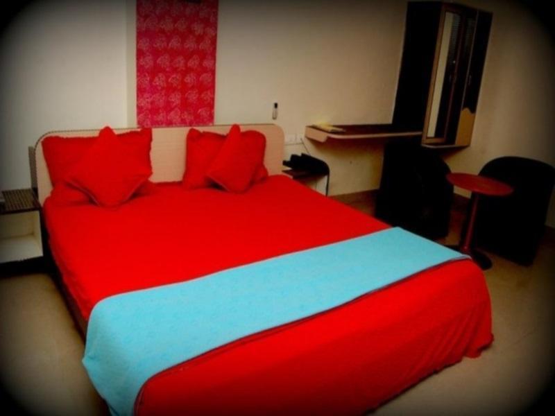 Hotel Omni Plaza Jodhpur (Rajasthan)