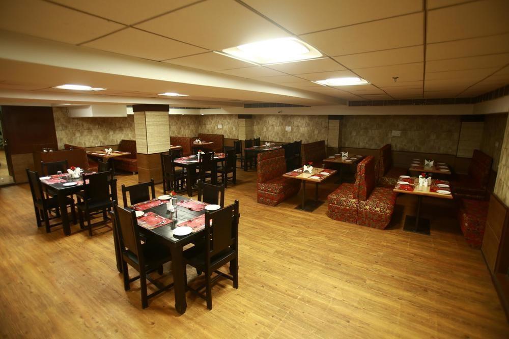 Hotel Oyo Premium Chaupasni First Puliya