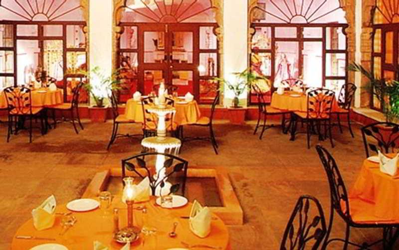 Haveli Pal Hotel 3*
