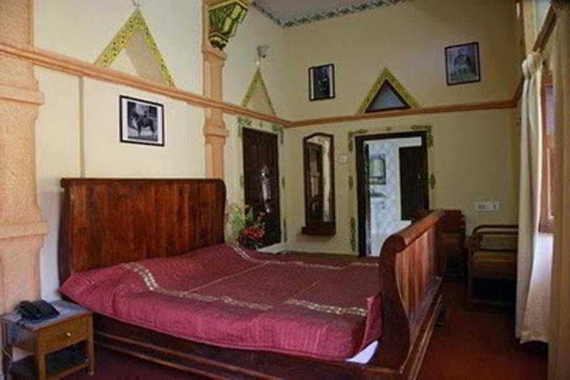 Krishna Prakash Heritage Haveli Hotel 3*