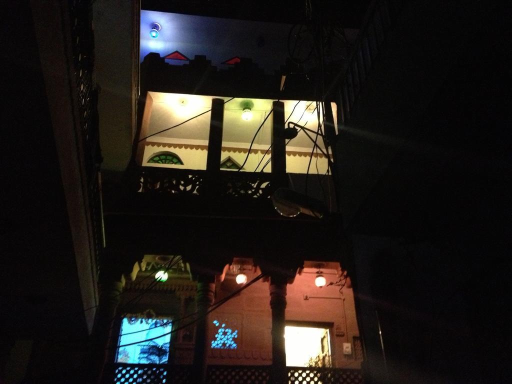 Kesar Heritage Bed & Breakfast *