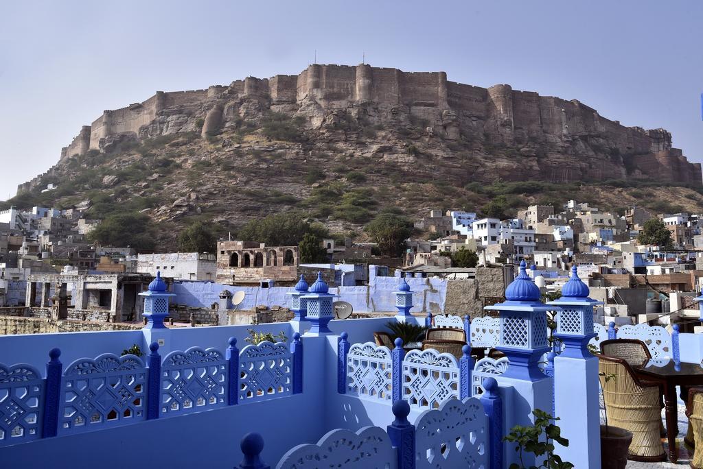 Homestay Suraj Haveli *