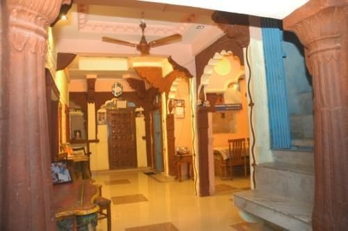 The Blue House Hostel *