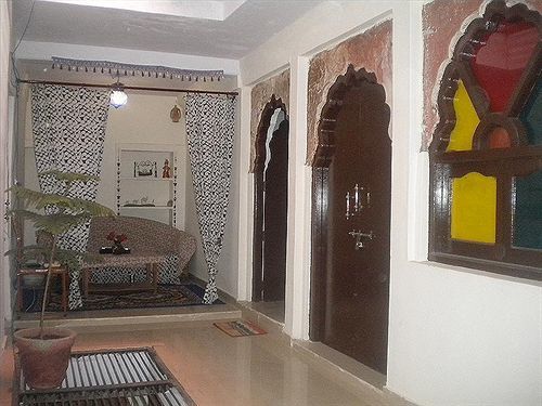 Kesar Heritage Bed & Breakfast