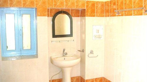 Ganesham Guest house