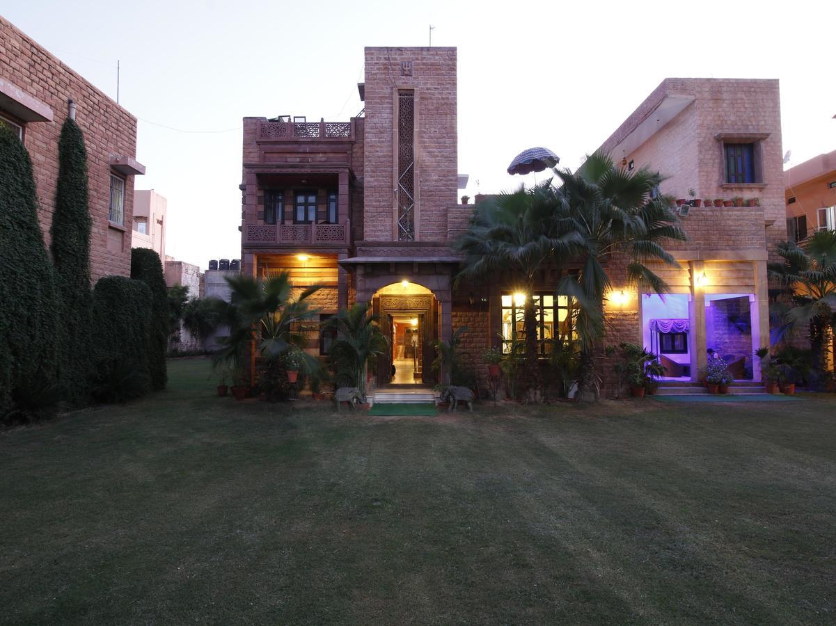 Hotel Oyo 2593 The Marwar & Gardens