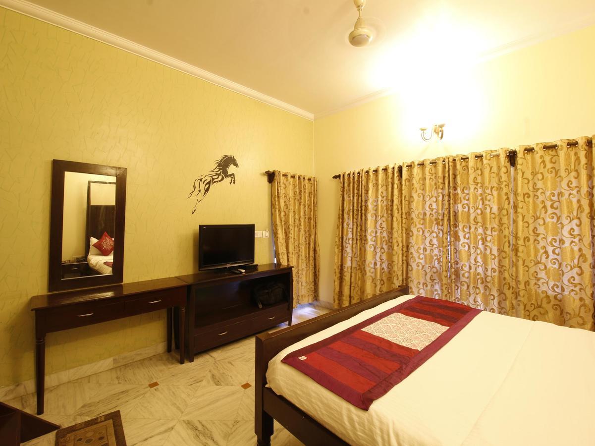 Oyo 2593 The Marwar & Gardens